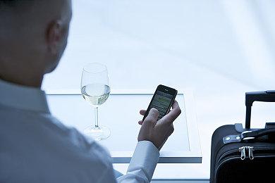 《星露谷物语》的BUG让玩家可以对温泉进行装饰